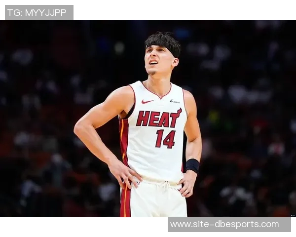 韦尔右腿腿筋紧张明日对阵开拓者出战成疑希罗因伤缺席比赛